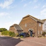 12 Rook Farm Way, Hayling Island-Small-PorticoMark
