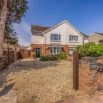 Anarue, Manor Road, Hayling Island-Small-PorticoMa